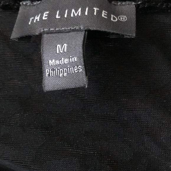 The Limited Women’s Top Blouse M Black Print - Picture 5 of 6